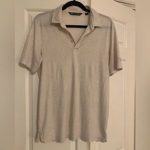 Men’s Medium Travis Matthew Shirt with Logo